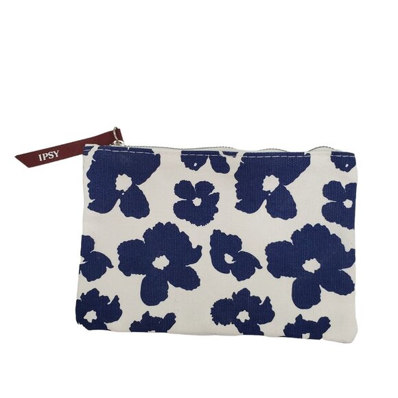 IPSY May 2023‎ White Blue Floral Canvas Look Good Do Good Small Makeup Pouch Bag - Picture 1 of 2